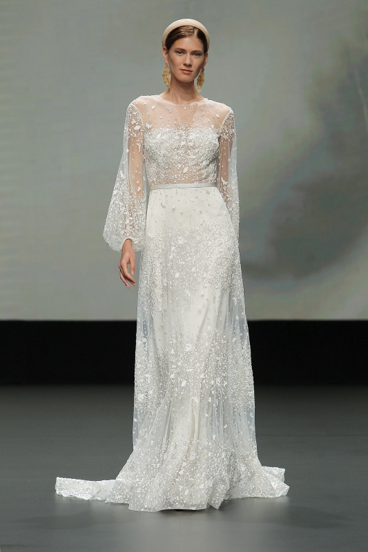 Valmont Barcelona Bridal Fashion Week 2020- Trends on the Runway ...